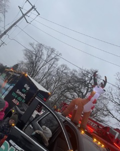 Parade Sauk Rapids MN Christmas Holidays Central Minnesota Movers